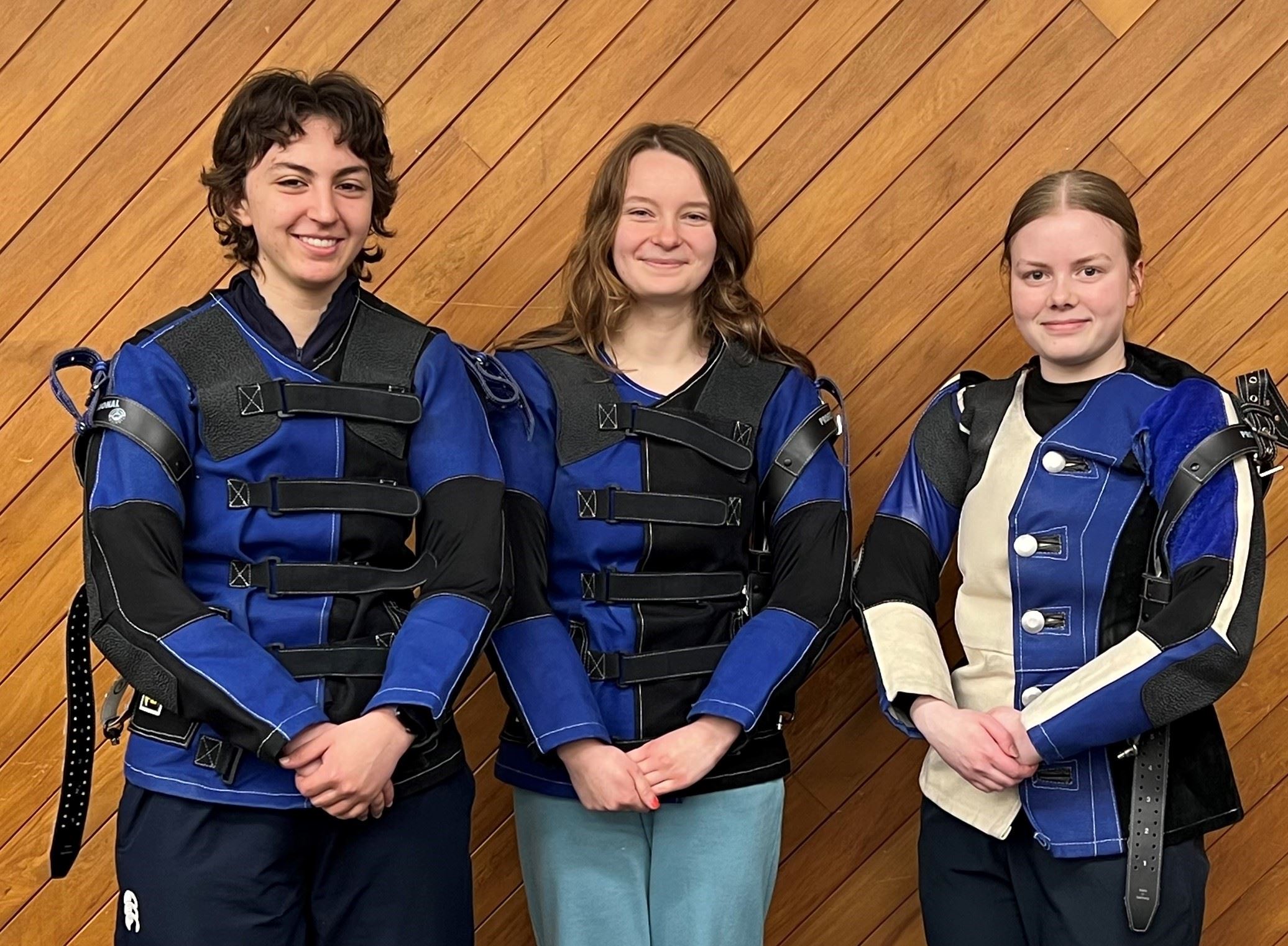 queen margaret _1 _ ursula, mia megan v1.jpg